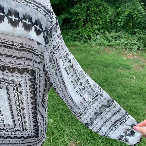 Aztec Geometric Sheer Blouse - Picture 6 of 16